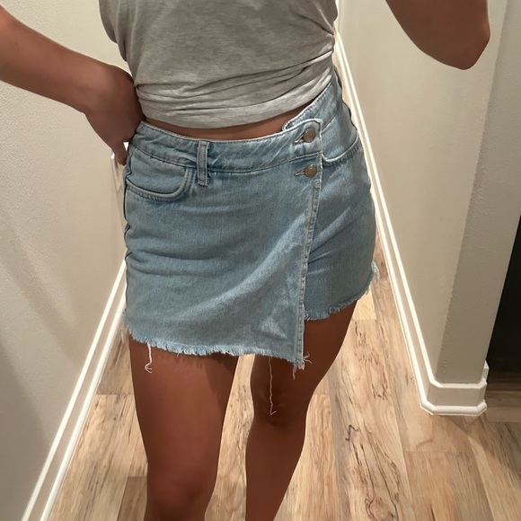 Zara Dresses & Skirts - Zara Asymestrical Skort